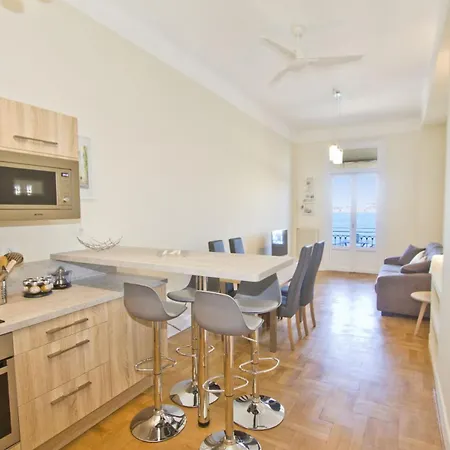 Apartment Promenade - Rocamare Promenade *