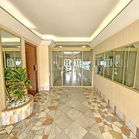 Promenade - Rocamare Promenade *